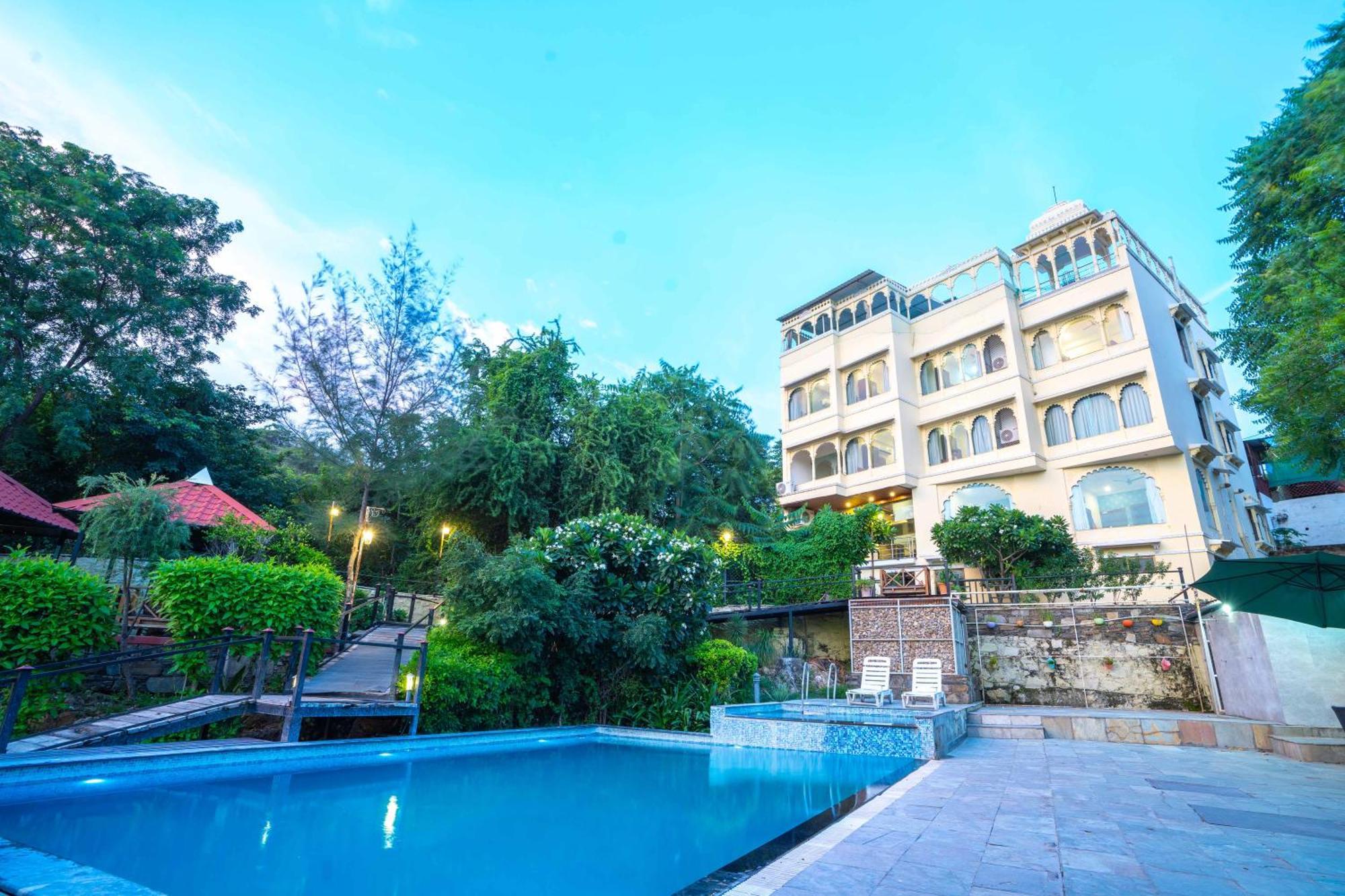 Hotel Treebo The Aravali Getaway Udaipur Esterno foto